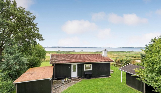 3 bedroom beach front home in Vig