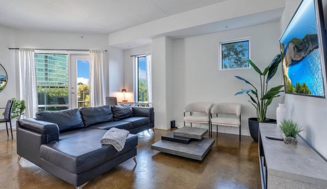 3 bedroom Corner Suite