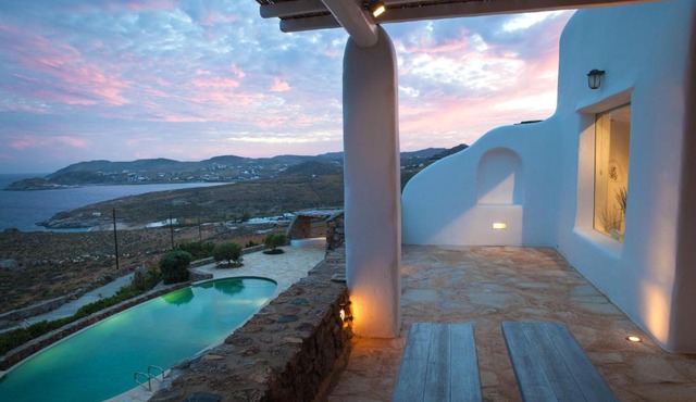 3 Bedroom Cycladic Villa Lia