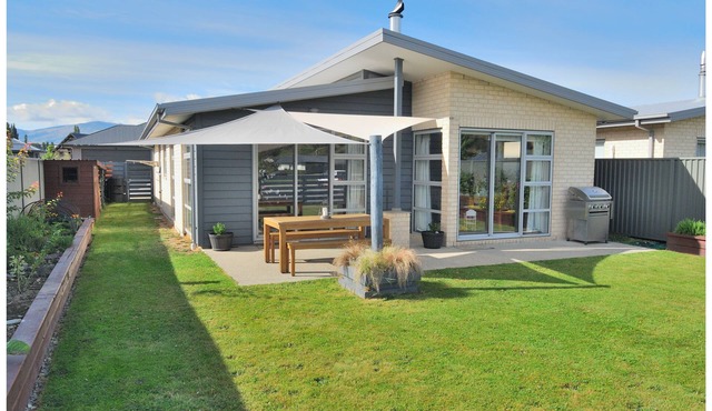 3 Bedroom Family House