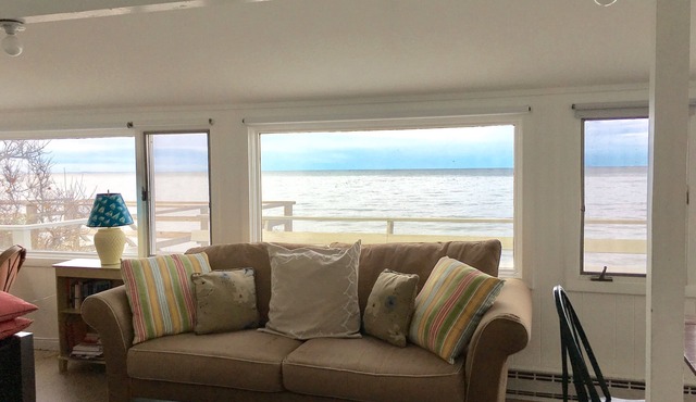 3-Bedroom Oceanfront Cottage on Private Beach