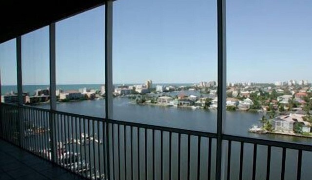 3 Bedroom Penthouse At Regatta - Reg 2-ph06