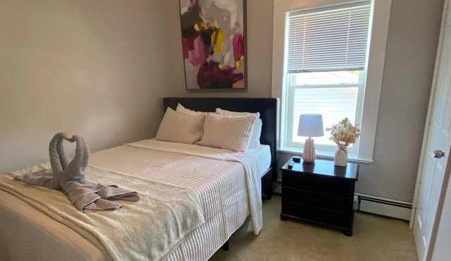 3 Bedroom Rental nearby Saratoga Springs Race Track & Casino and Glens Falls NY!