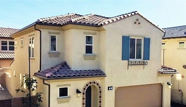 3 Bedroom Single family 460355 by Houzlet