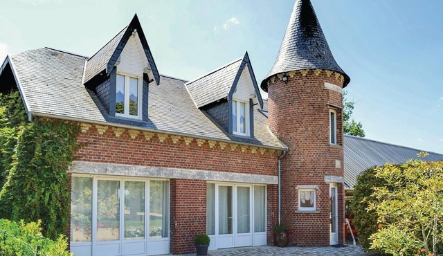 3 bedroom stunning home in Roisel
