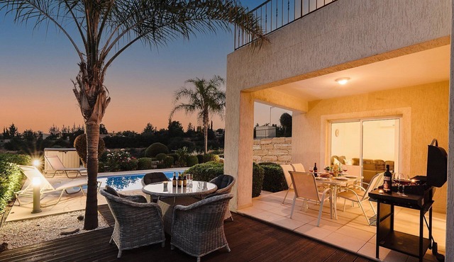 3 Bedroom Villa with Private Pool and Free Car
