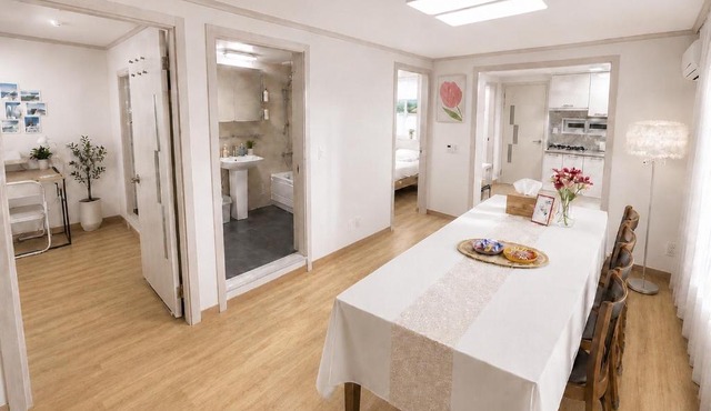 3 Bedrooms Family Villa with 2 Bathrooms and Washer, Dryer