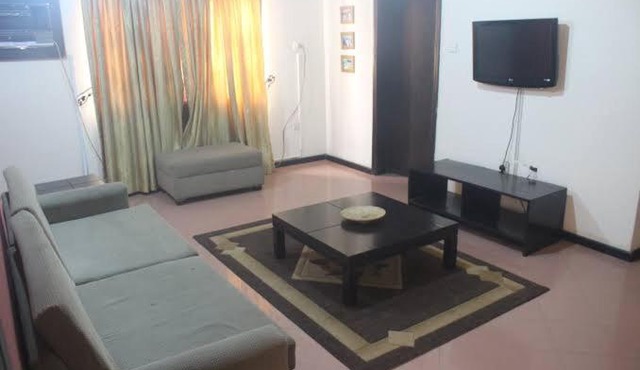 3 BR Apartment with SWIMMING POOL
