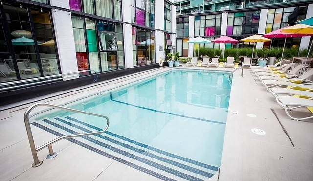 3 Convenient Units Minutes from Museum of Science! Pets Allowed, Valet Parking!
