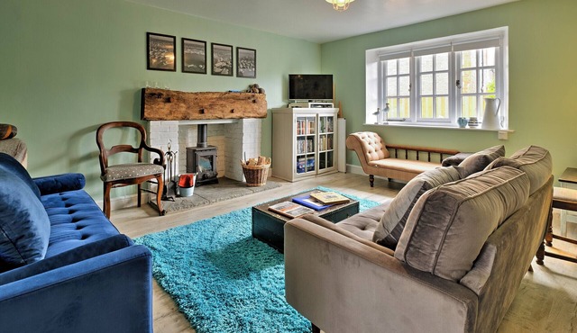 3 Elm Cottage
