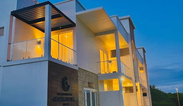 3 King Bed Suite @CockleshellBeach w/View of Nevis