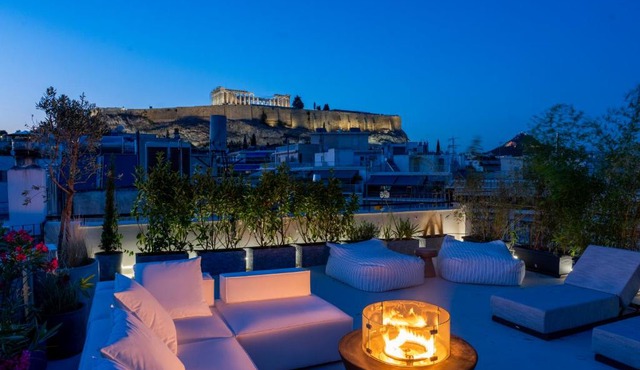 3 Level Acropolis Penthouse with Roof Garden Oasis