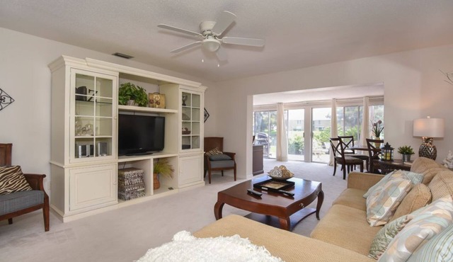 3 mo minimum rental 2,500 Month