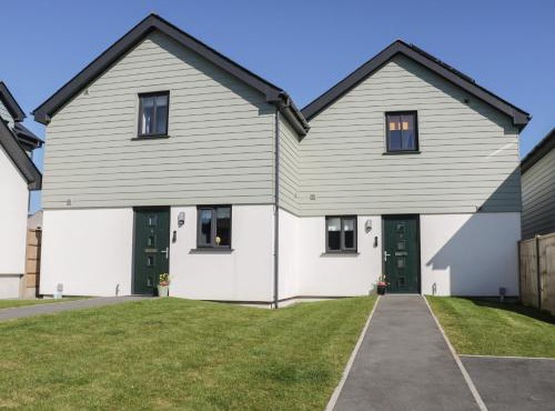 3 Parc Delfryn