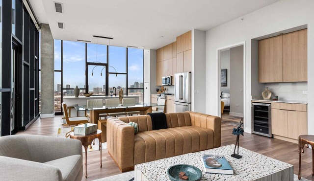 3 Penthouses, 1 Floor, Group Stay, Sleeps 21