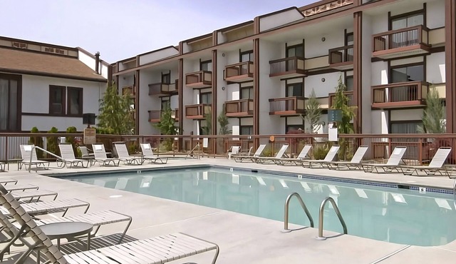 3 Premium Units Perfect for Groups! Free Parking, Enjoy on the Pool!