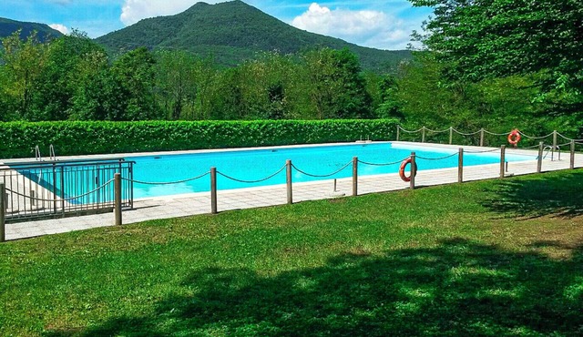 3-room apartment in a neat residence with pool and tennis court