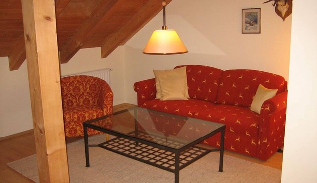 3-room vacation apartment "Brünnstein", 65 sqm on the 2nd floor with two bedrooms and balcony