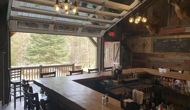 3-Vineyard Room