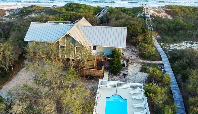 300 off any week through May! 4 BR/2 BA, Heated Pool, Spa and Awesome Reviews!