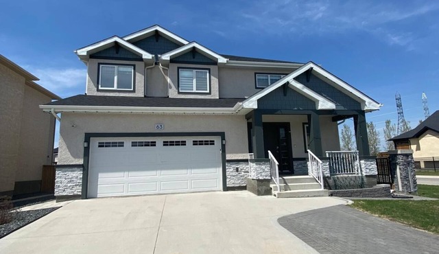 3000 sq.ft 5 Beds , 4 bedrooms 3 Full Bath