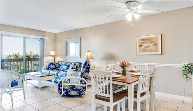 3228 Ocean Front 2nd Floor
