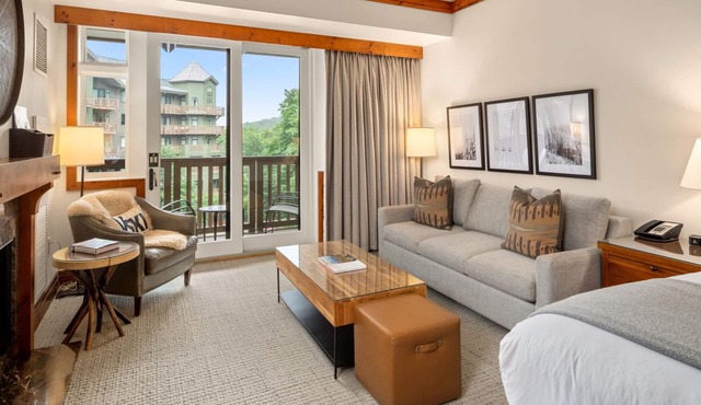 #345 | Studio | NATIONAL | 3rd Floor Pool & Mountain Views