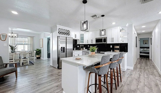 3485 Floral Drive SE