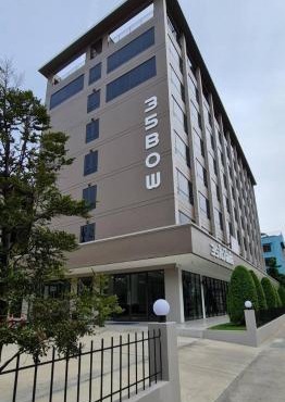 35 Bow Hotel
