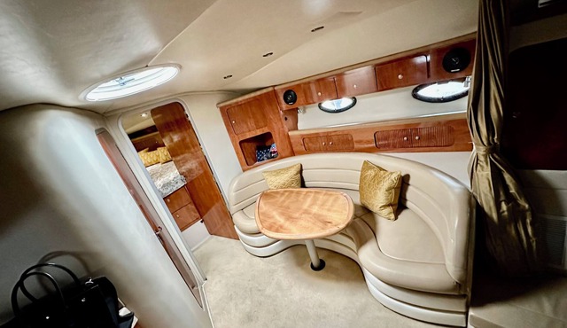 37’ Yatch Stay. Must have Military ID to access.