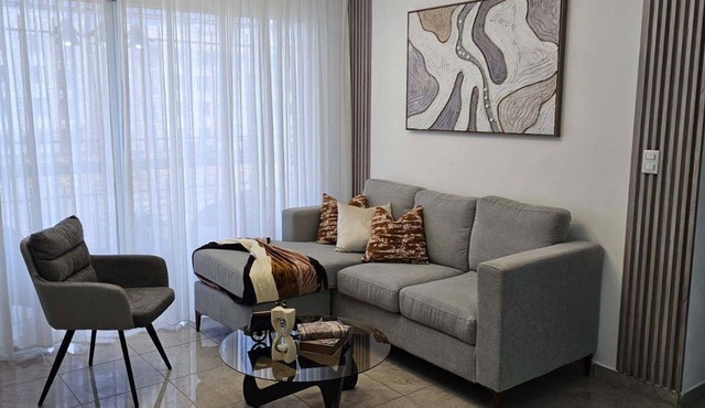3B/2B Apart Near Airport & Beach