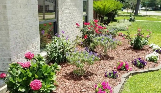 3bd/2ba Spacious Home in Safe Area! Walk to the Lake and Only Minutes from NOLA