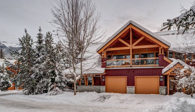 3BD/3BA Village Townhome/Hot Tub