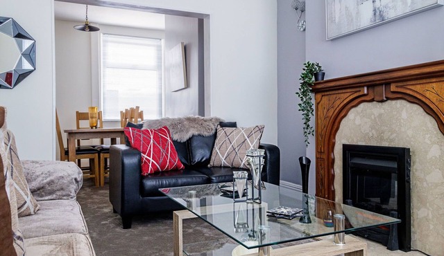 3bed Holiday Home.Barrow in Furness. 5mins walk to most amenities