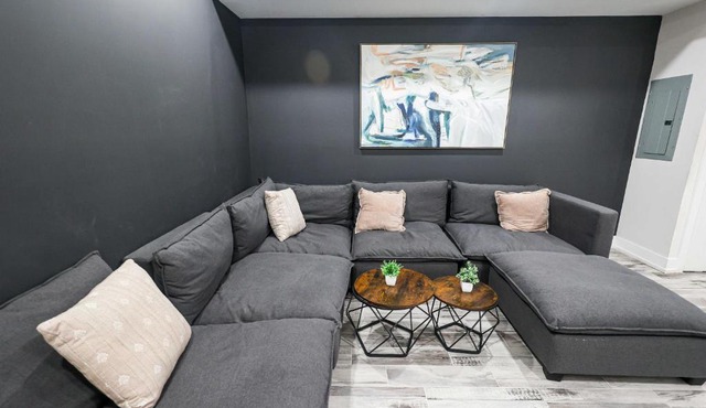 3Bed3Bath-Central,Spacious,WIFI,Temple,Sleeps9