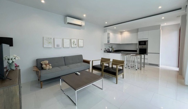 3bedrooms pool Villa in Kamala