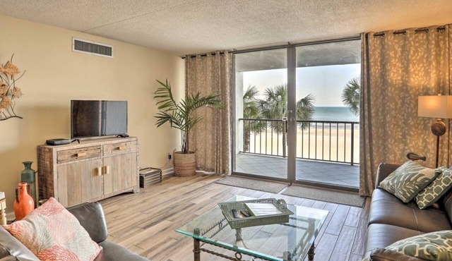 3BR&2BA Oceanfront - The Brigadune on Shore Drive in Myrtle Beach