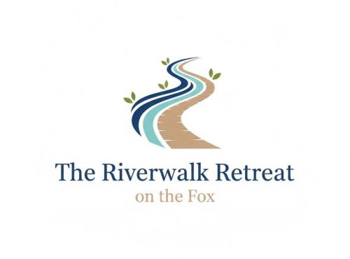 3BR 2BTH Waterfront Vacation Rental on Riverwalk to Downtown McHenry with Pier
