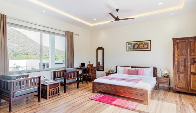 3BR Abode with Plunge Pool and Monsoon place view