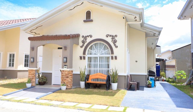 3BR Guesthouse near Panglao Pool Bohol Tours