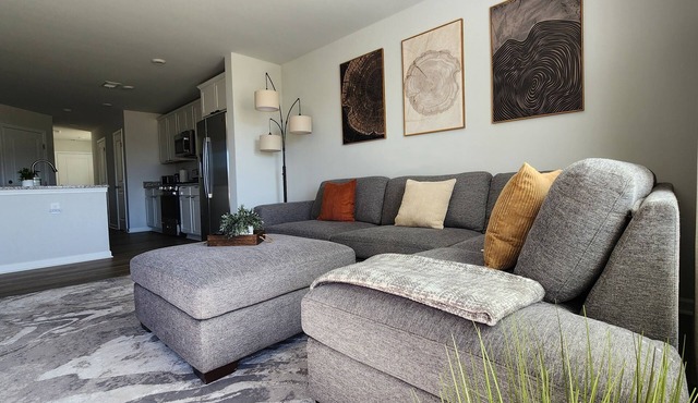 3BR Near BMW & Hospitals. Workspaces. Ideal for Long Stays