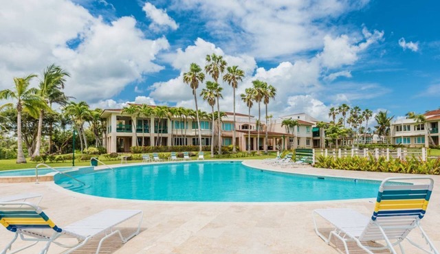 3BR Oceanfront Community with 3 pools/tennis - Villa de Palma, w/generator