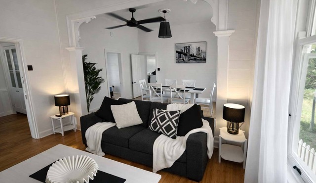 3BR Pet-Friendly Family Home Near Stadium Townsville