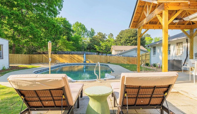 3BR Pool Games Child Essentials BBQ 15min to Ft Moore