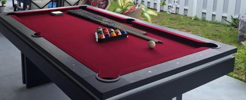 3BR Private Duplex in Cutler Bay, Pool Table, BBQ, Landry, living room, kitchen,Terrace, Free Parking
