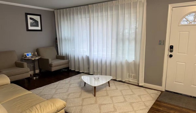 3BR Silver Spring Near DC - Pet Friendly