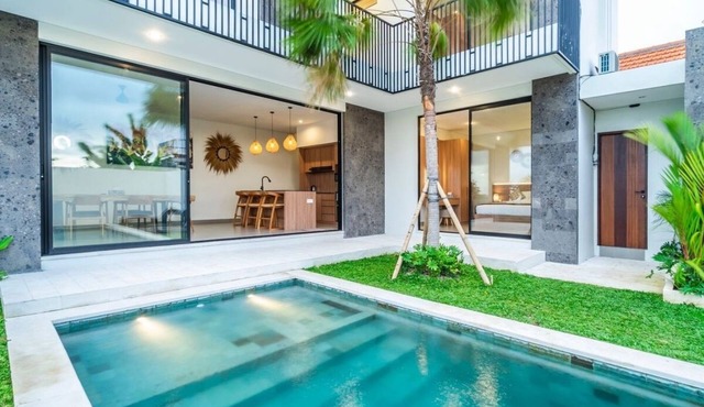 3BR Villa, Modern Tropical Escape w/Pool Ubud Area