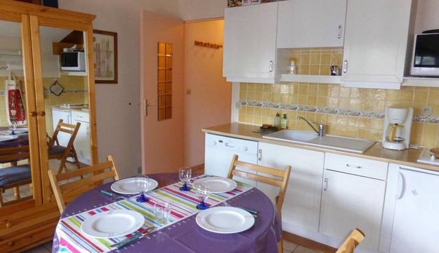 3rd floor, view mountain, balcony, parking, tv, ski locker, 25m², Combloux