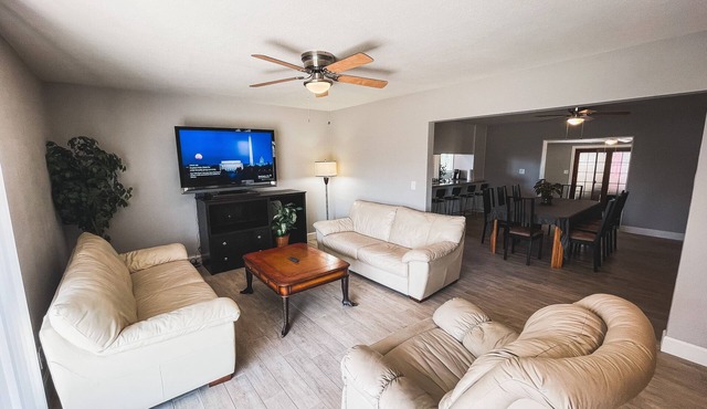 4 Bed, 2 Bath w/Private Yard