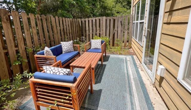 4 - Bed home, w/Cali King Bed - 12 mins. to DTWN